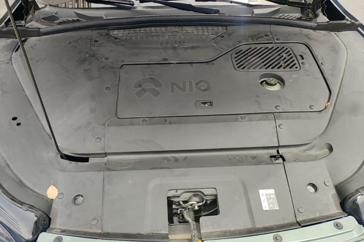 Used Nio ES7 2022 75 kWh Engine Bay