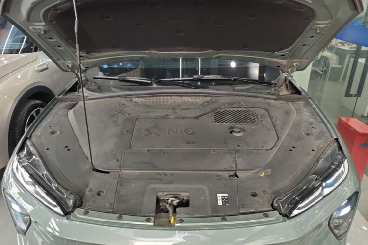 Used Nio ES7 2022 75 kWh Engine Bay