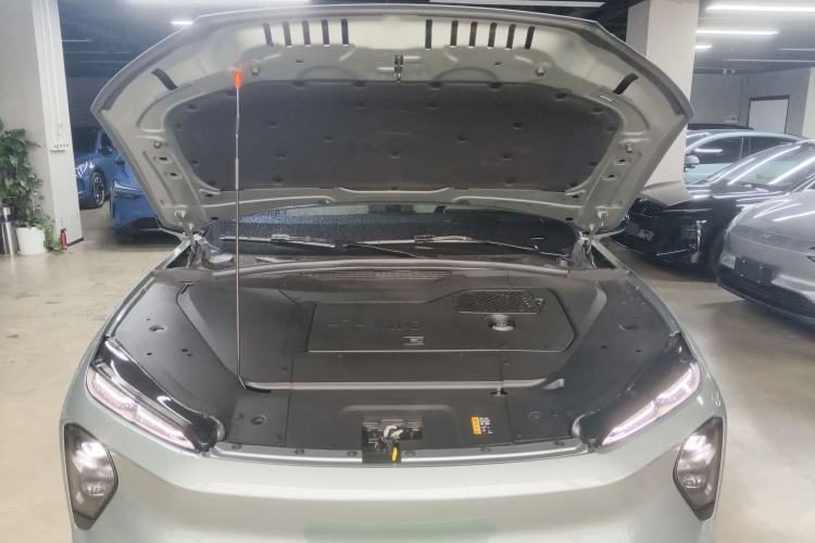 Used Nio ES7 2022 100 kWh Engine Bay
