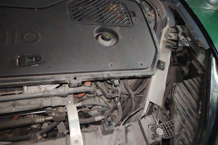 Used Nio ES7 2022 75 kWh Engine Bay Left