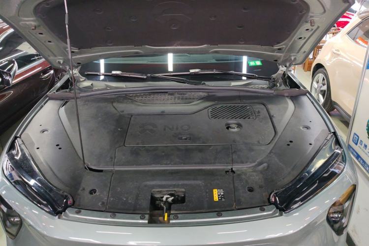 Used Nio ES7 2022 75 kWh Engine Bay