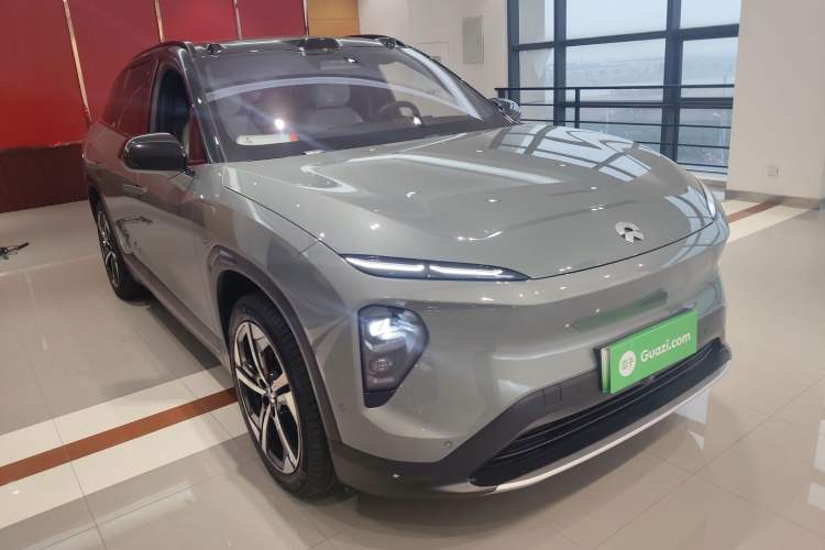 Used Nio ES7 2022 75 kWh Exterior 2