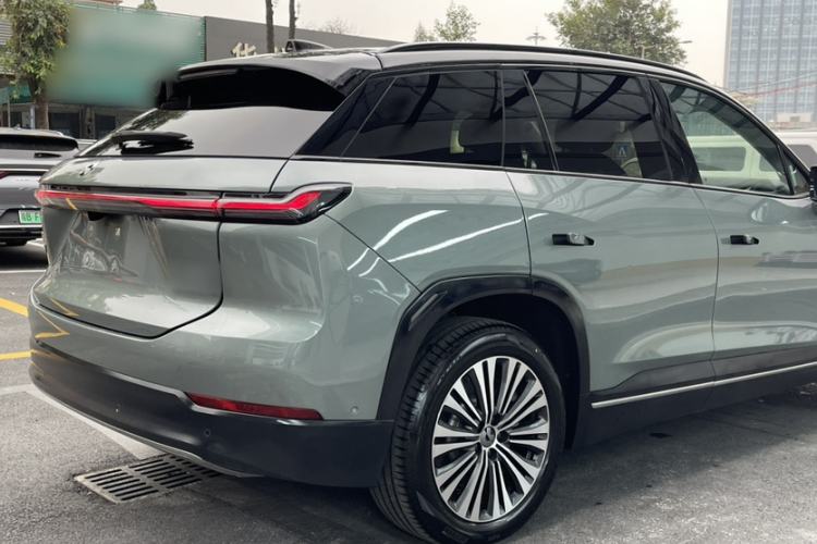 Used Nio ES7 2022 100 kWh Exterior 8