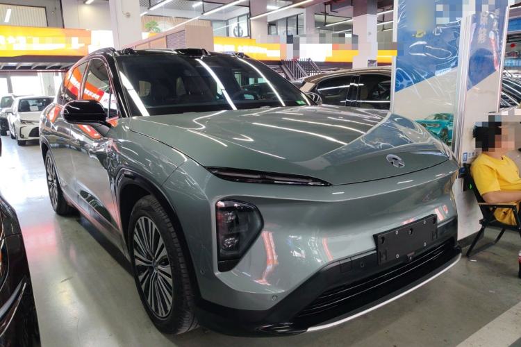 Used Nio ES7 2022 75 kWh Front Right 45 Deg
