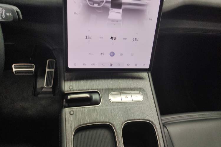 Used Nio ES7 2022 100kWh First Edition Gear Lever