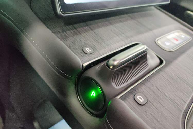 Used Nio ES7 2022 100kWh First Edition Gear Lever