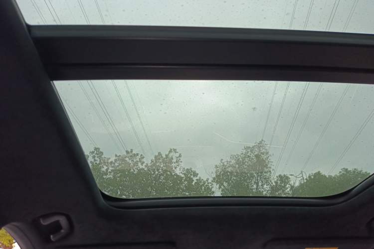 Used Nio ES7 2022 100kWh First Edition Headliner