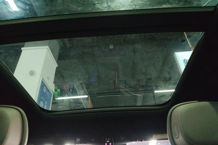Used Nio ES7 2022 75 kWh Headliner