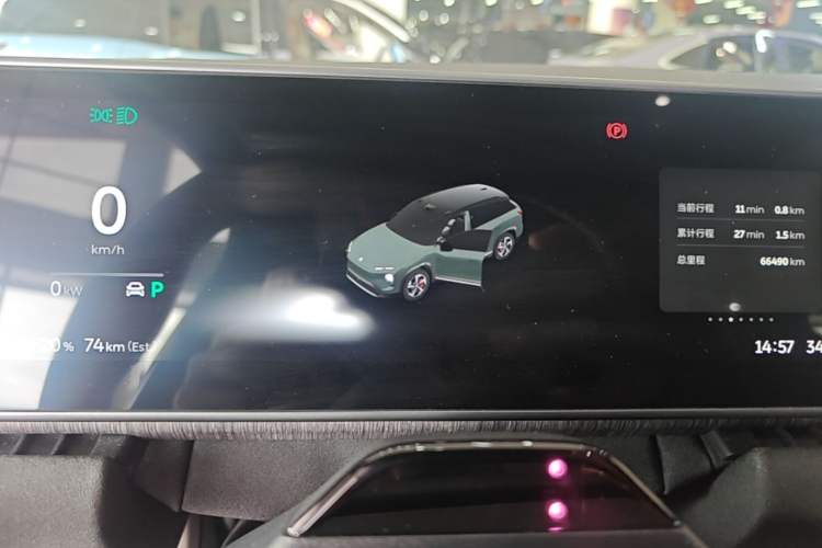 Used Nio ES7 2022 75 kWh Instrument Cluster