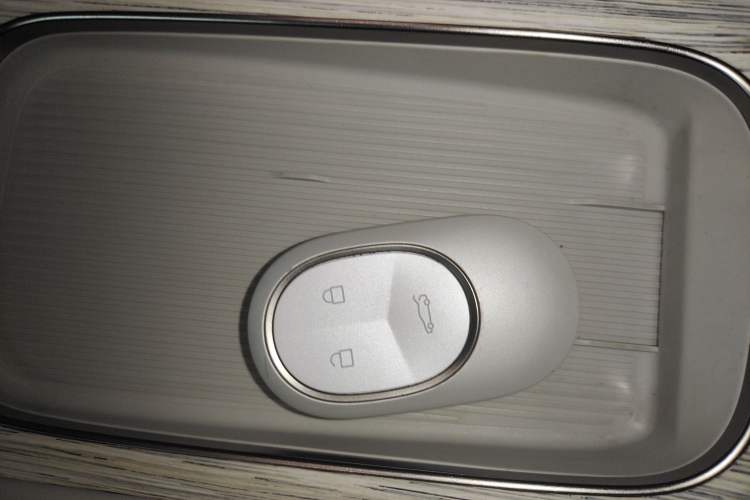 Used Nio ES7 2022 75 kWh Interior 1