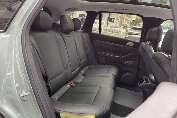 Used Nio ES7 2022 100 kWh Interior 11