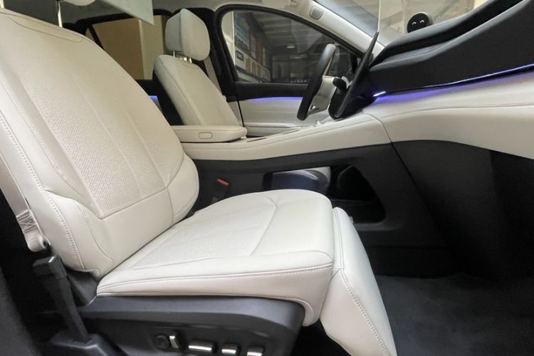 Used Nio ES7 2022 75 kWh Interior 14