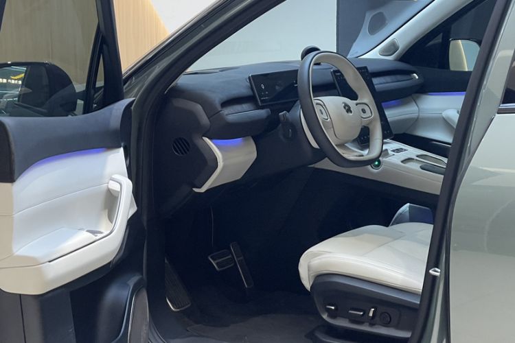 Used Nio ES7 2022 75 kWh Interior 15