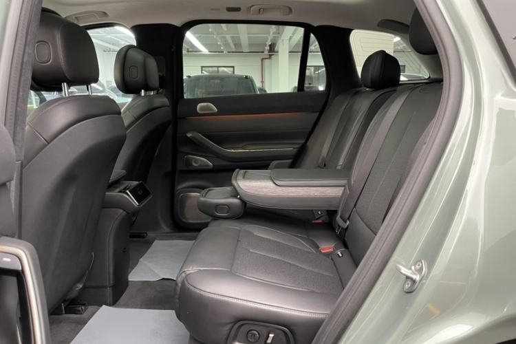 Used Nio ES7 2022 100 kWh Interior 2