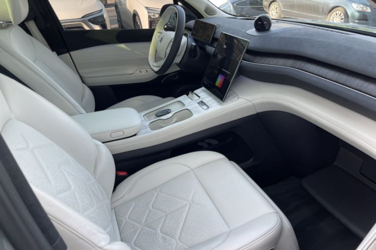 Used Nio ES7 2022 100kWh First Edition Interior 3