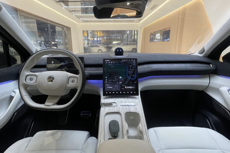 Used Nio ES7 2022 75 kWh Interior 3