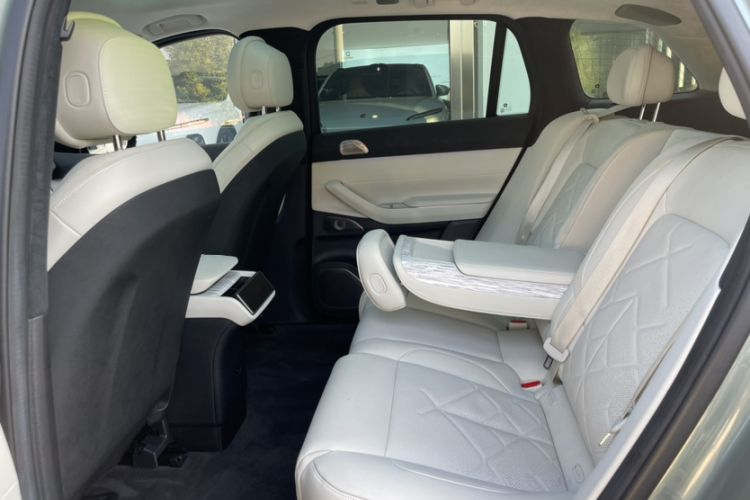 Used Nio ES7 2022 100kWh First Edition Interior 4