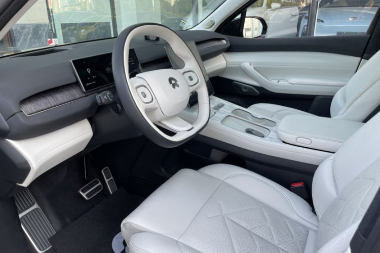 Used Nio ES7 2022 100kWh First Edition Interior 5
