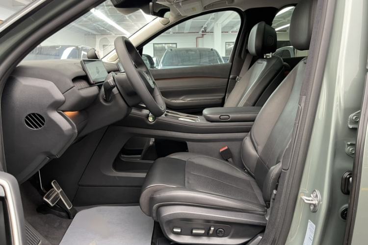 Used Nio ES7 2022 100 kWh Interior 9