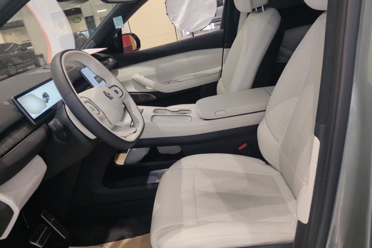 Used Nio ES7 2022 75 kWh Left Front Seat
