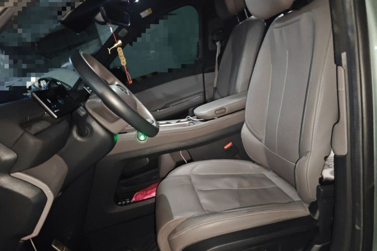 Used Nio ES7 2022 75 kWh Left Front Seat