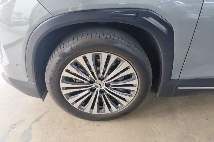 Used Nio ES7 2022 100 kWh Left Front Wheel Hub