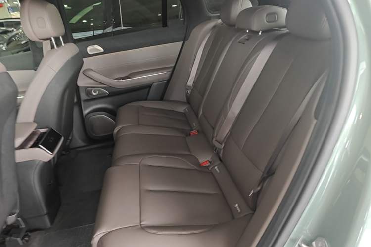 Used Nio ES7 2022 75 kWh Left Rear Seat