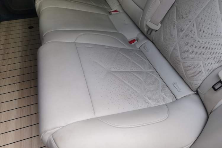 Used Nio ES7 2022 100kWh First Edition Left Rear Seat