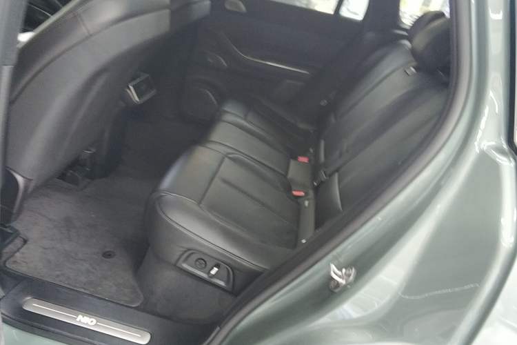 Used Nio ES7 2022 75 kWh Left Rear Seat