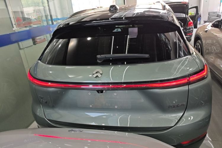 Used Nio ES7 2022 75 kWh Rear