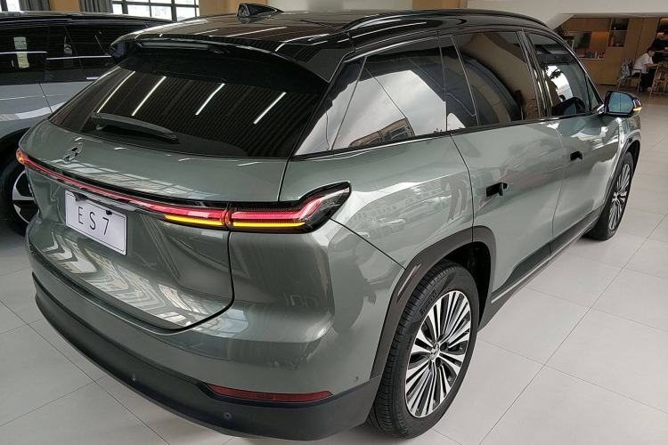 Used Nio ES7 2022 75 kWh Rear Right 45 Deg
