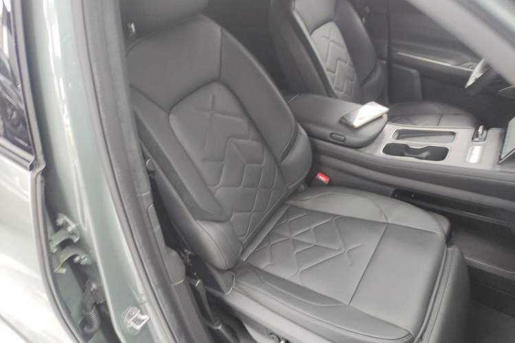 Used Nio ES7 2022 100kWh First Edition Right Front Seat