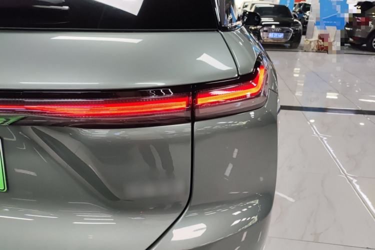 Used Nio ES7 2022 100kWh First Edition Right Rear Taillight