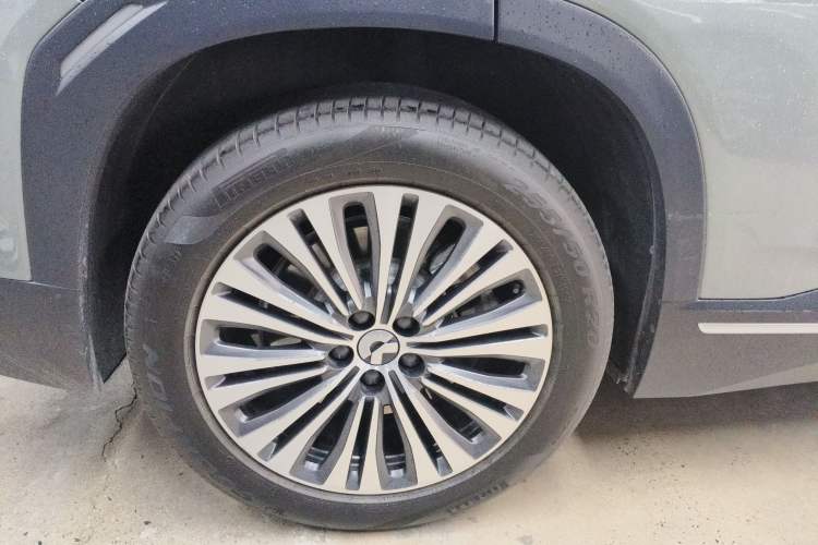 Used Nio ES7 2022 100 kWh Right Rear Wheel Hub
