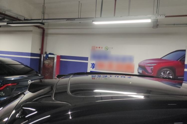 Used Nio ES7 2022 75 kWh Roof