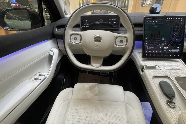 Used Nio ES7 2022 75 kWh Steering Wheel