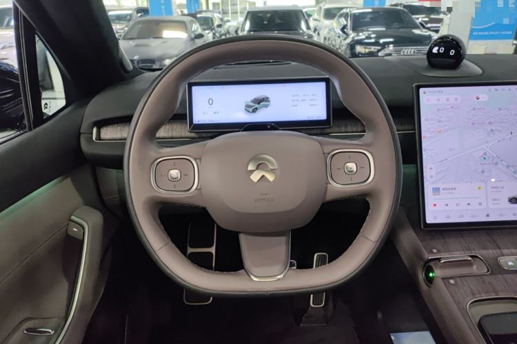 Used Nio ES7 2022 100kWh First Edition Steering Wheel
