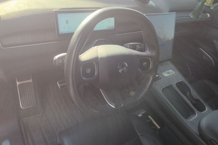 Used Nio ES7 2022 100kWh First Edition Steering Wheel