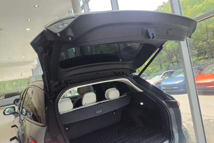 Used Nio ES7 2022 100kWh First Edition Trunk