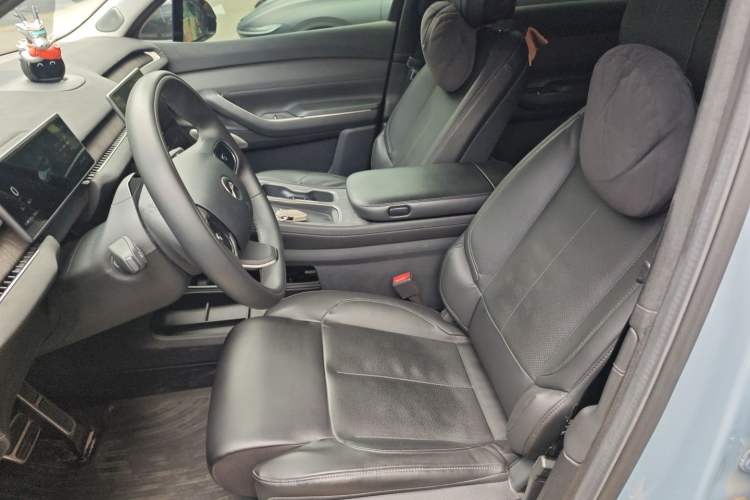 Used Nio ES7 2022 75 kWh Left Front Seat