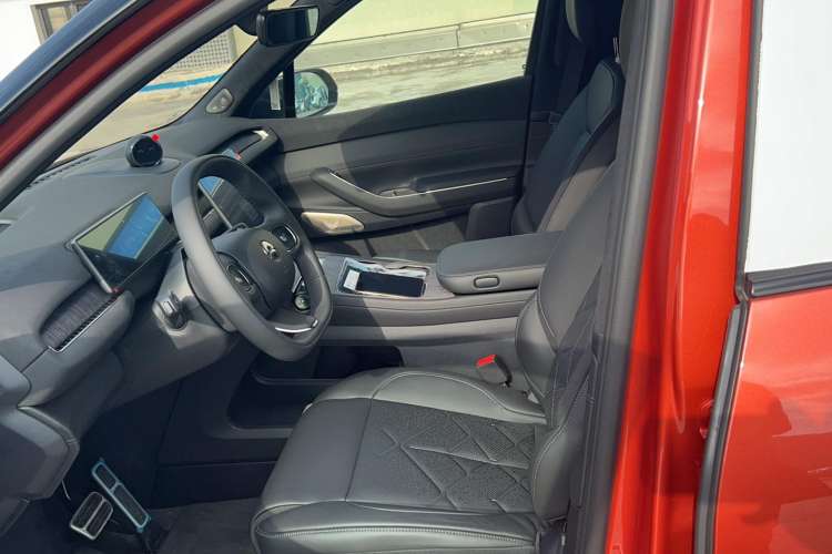 Used Nio ES7 2022 100kWh First Edition Left Front Seat