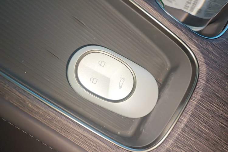 Used Nio ES7 2022 100kWh First Edition Vehicle Key