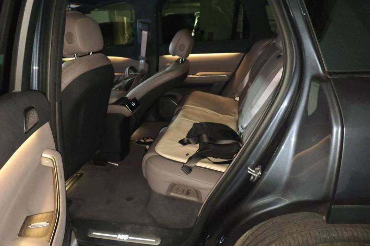 Used Nio ES7 2022 100 kWh Left Rear Seat