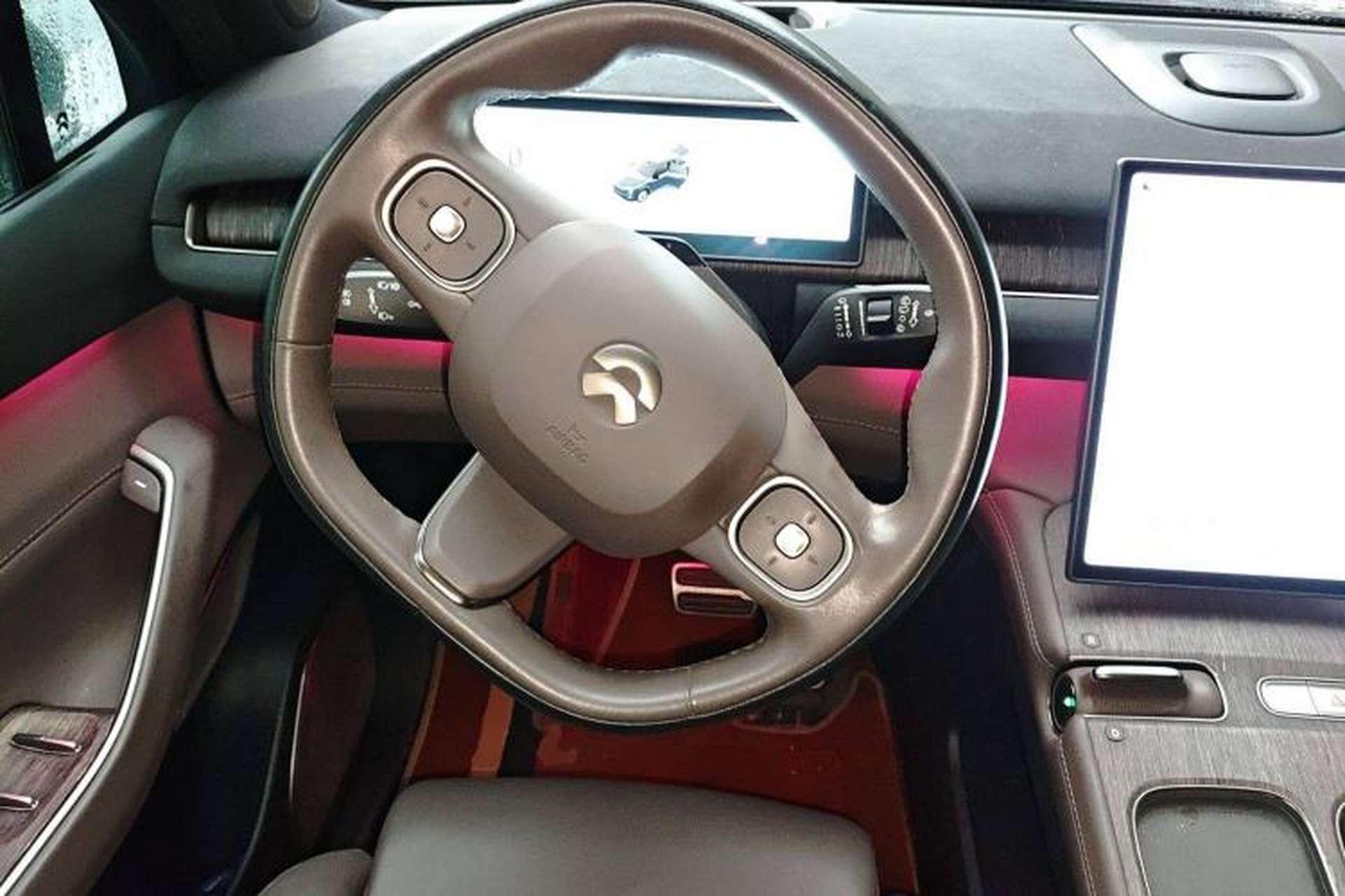 Used Nio ES7 2022 75 kWh Steering Wheel