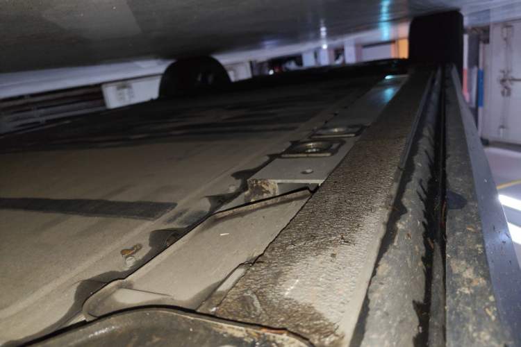 Used Nio ES7 2022 75 kWh Chassis Front Right