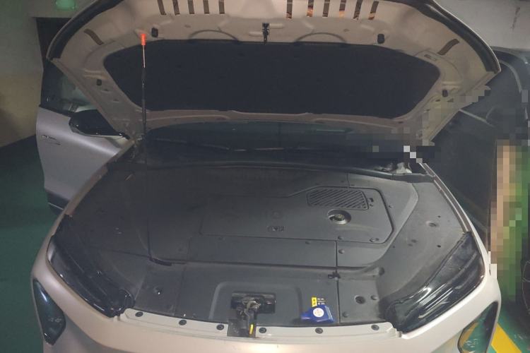 Used Nio ES7 2022 75 kWh Engine Bay