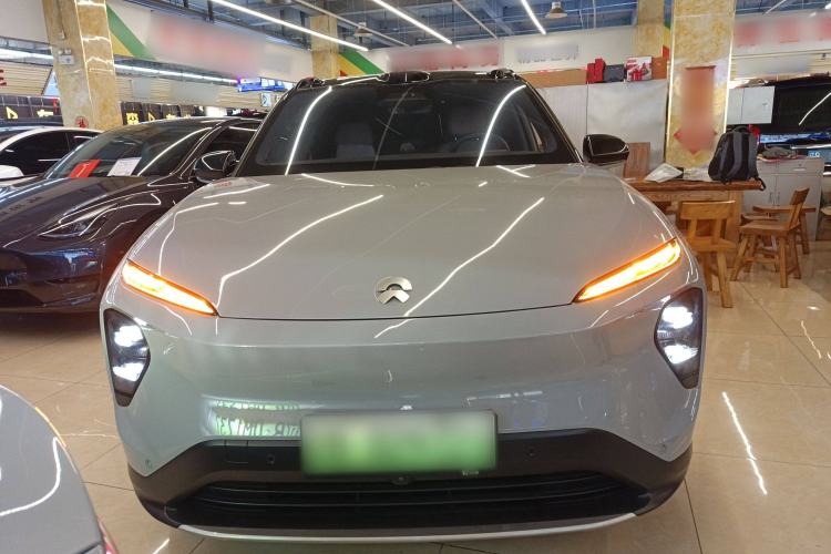Used Nio ES7 2022 75 kWh Exterior 1