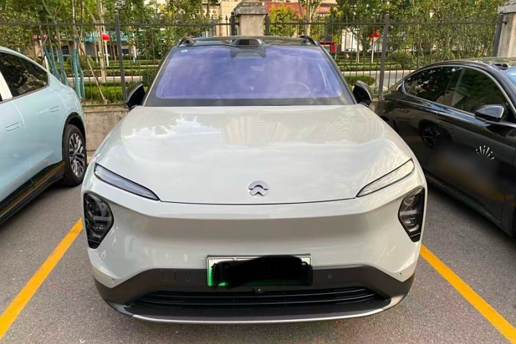 Used Nio ES7 2022 75 kWh Exterior 1