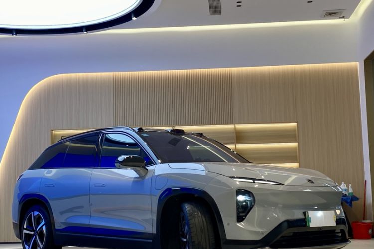 Used Nio ES7 2022 75 kWh Exterior 3