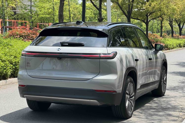 Used Nio ES7 2022 75 kWh Exterior 4